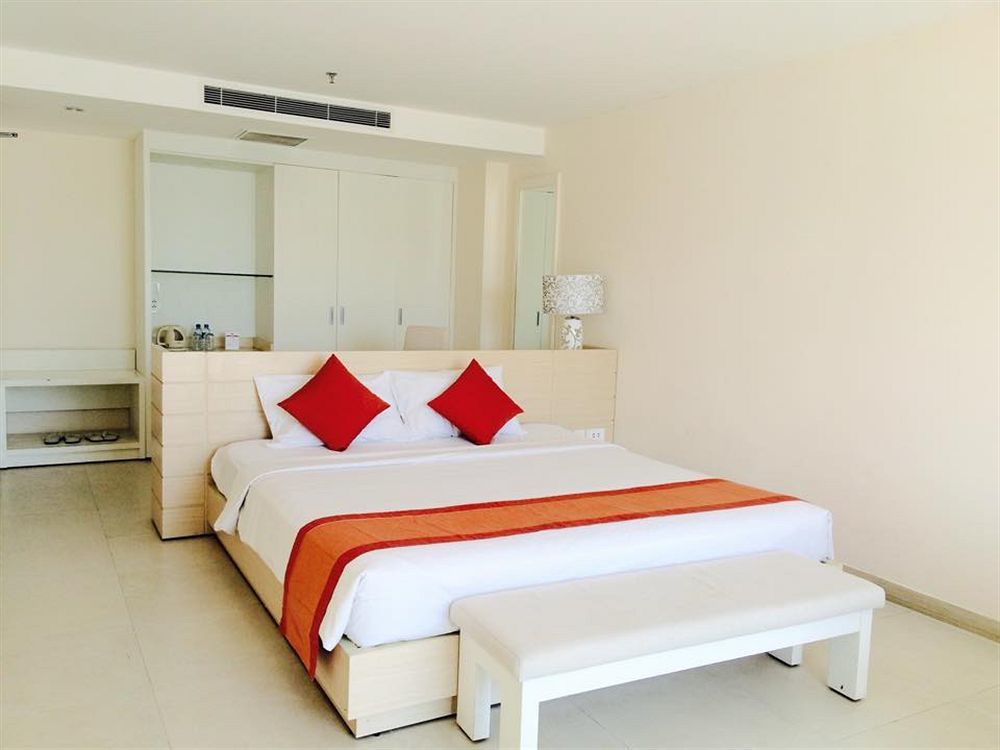 Nhi Phi Hotel Nha Trang Exterior foto